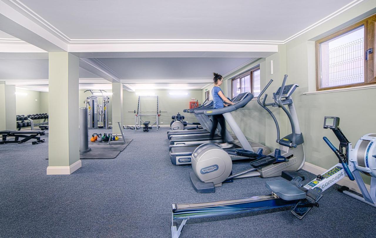 Siret The Frontier Hotel מראה חיצוני תמונה